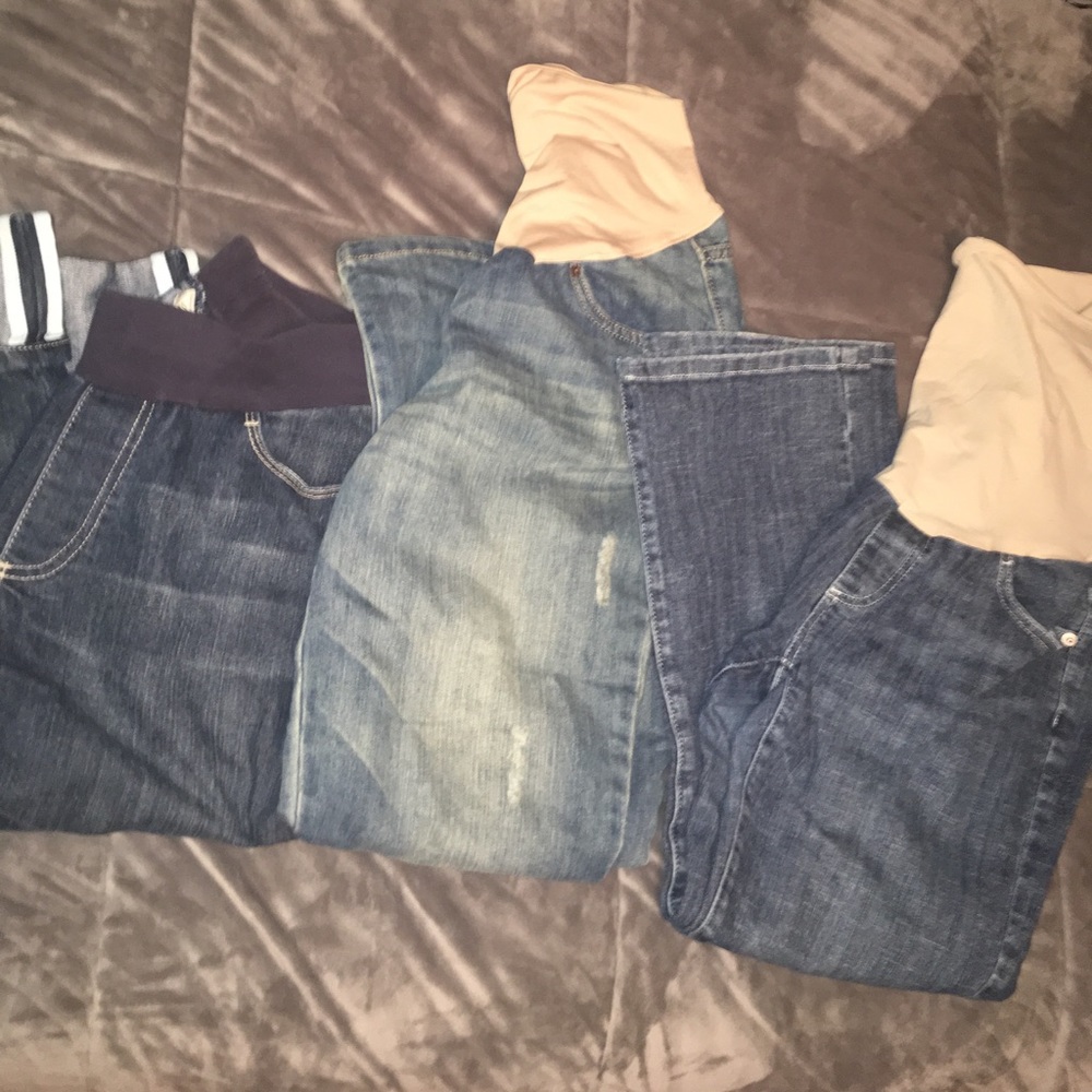 *LOT OF 3* Maternity capris